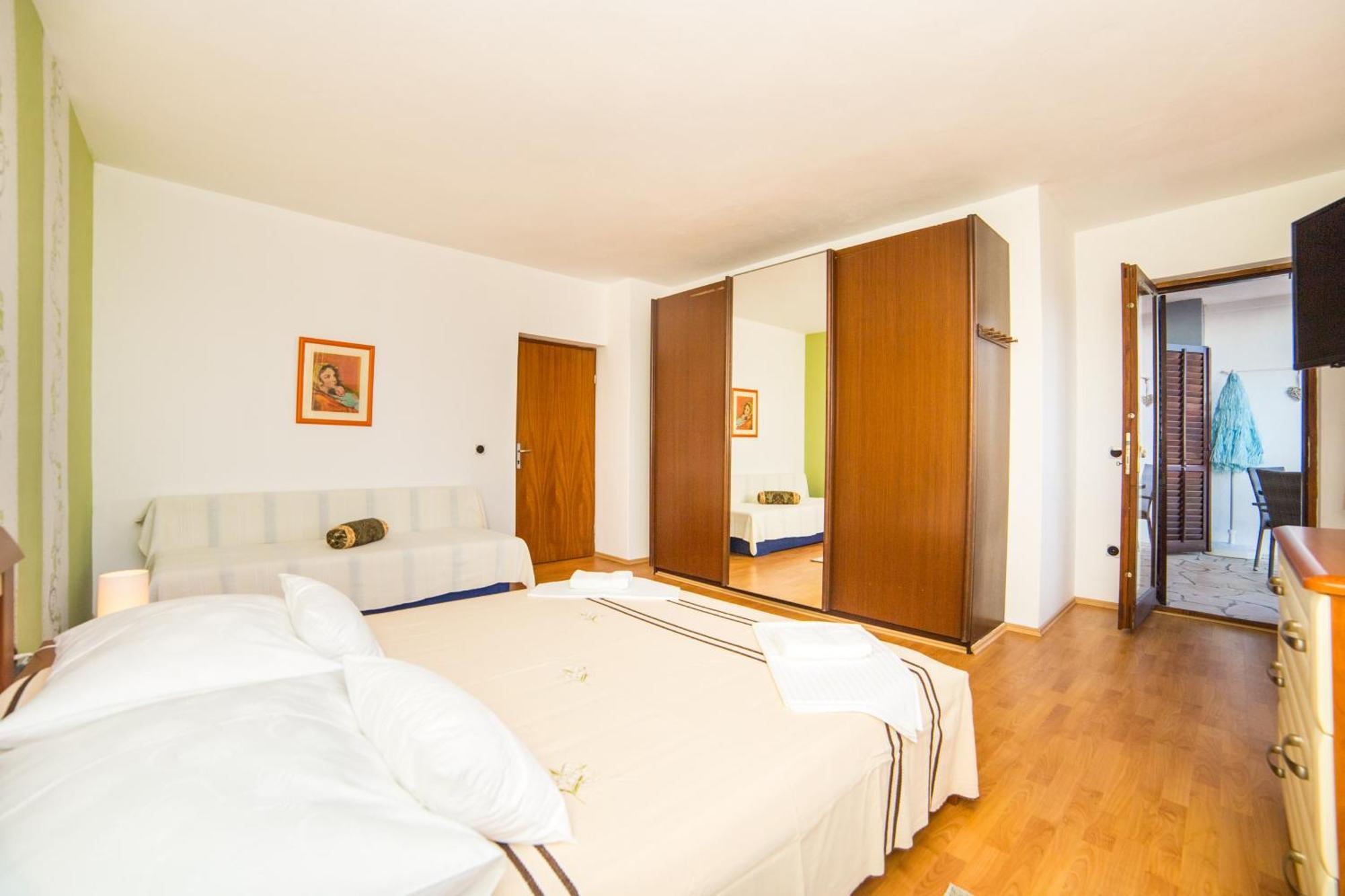 Apartment Mande Brist Zewnętrze zdjęcie