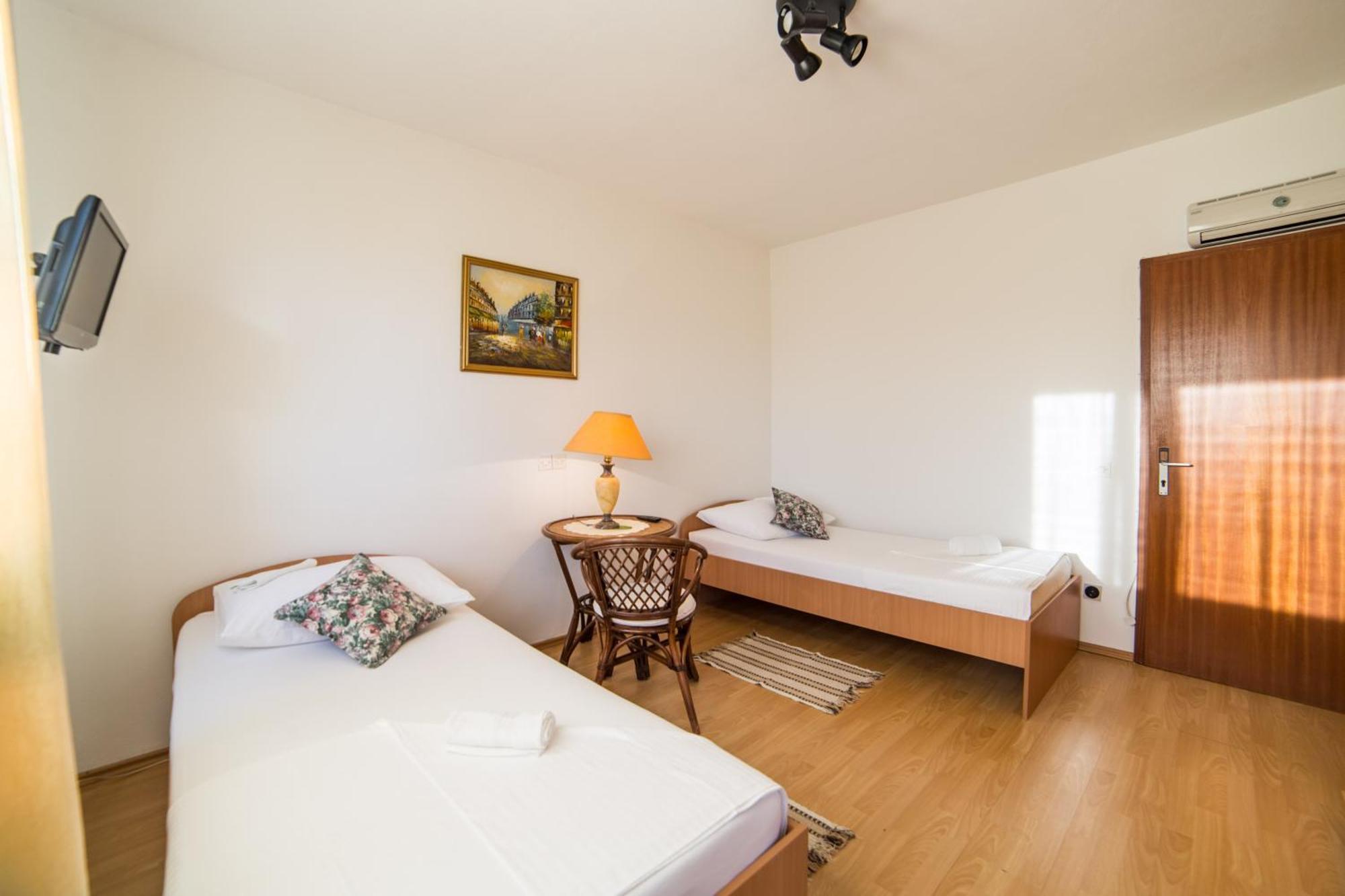 Apartment Mande Brist Zewnętrze zdjęcie